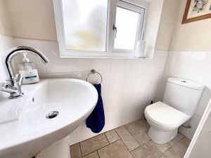 Downstairs W.C- click for photo gallery